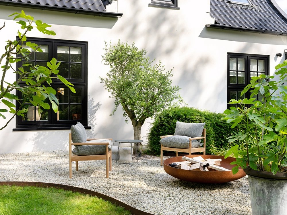 kleine tuinset voortuin