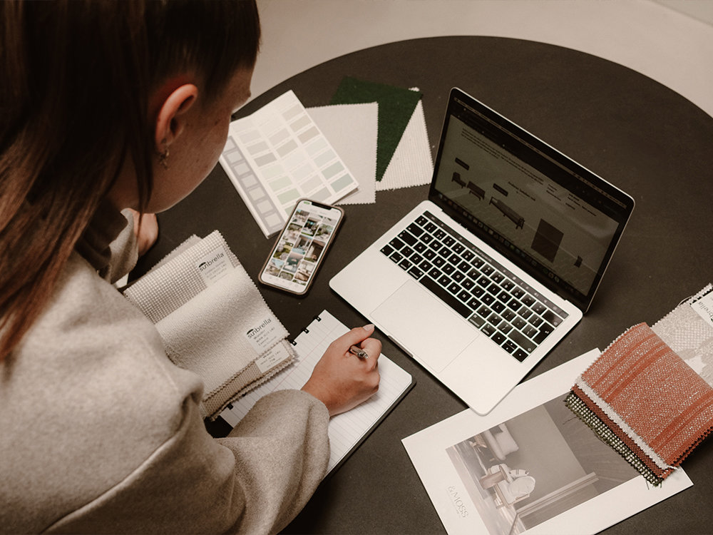 ugc-creator-tuinmeubelen