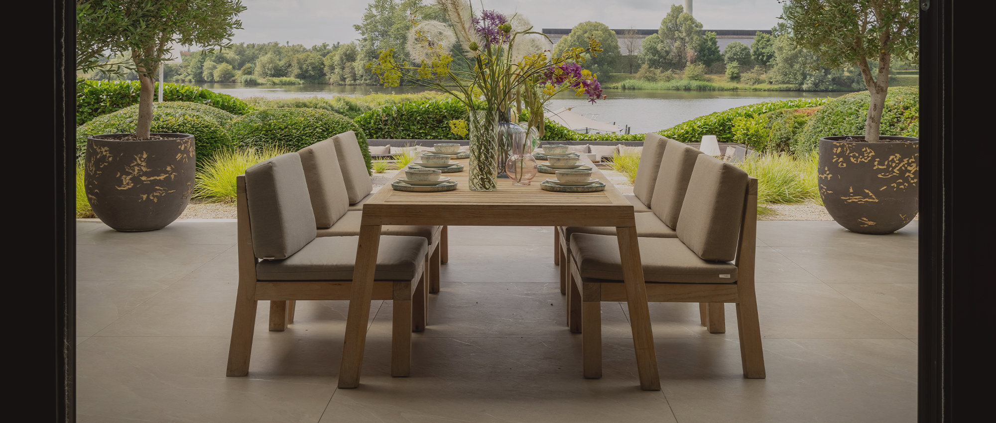 low dining tuinmeubelen &moss