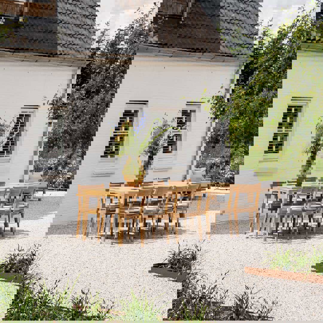 tuinset eettafel en stoelen