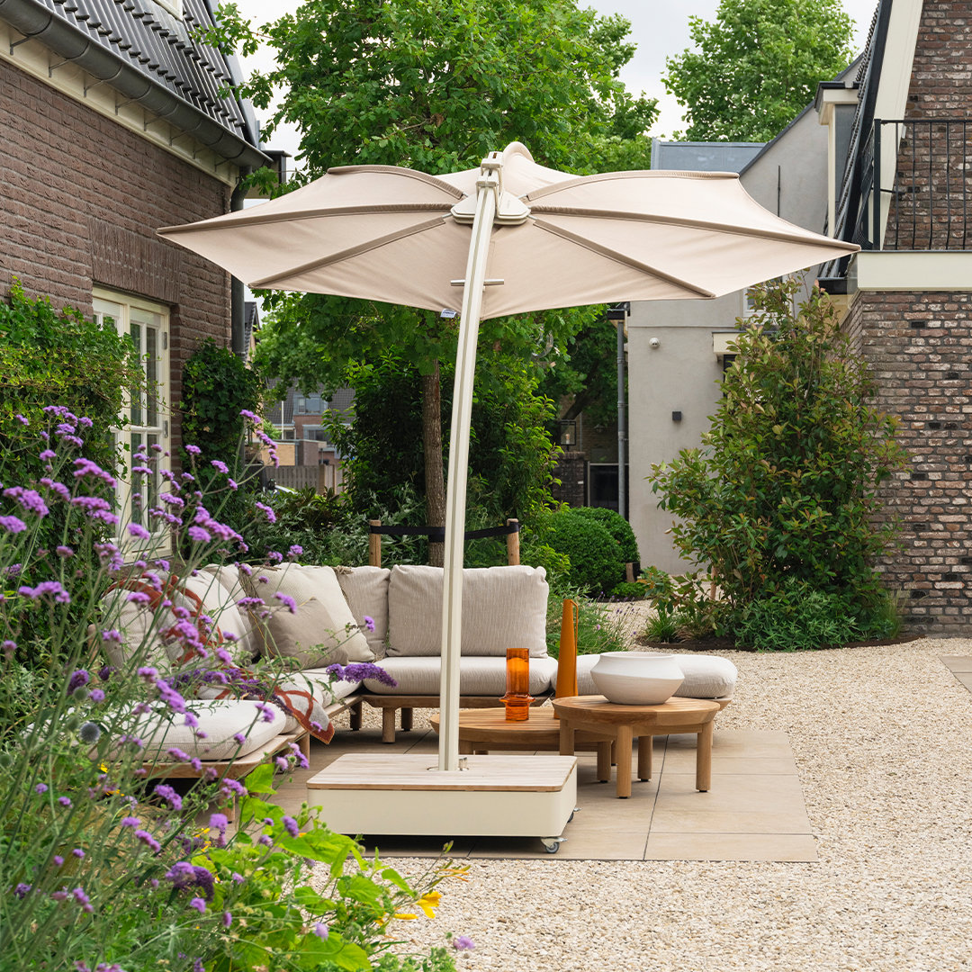 design zweefparasol 300x300 