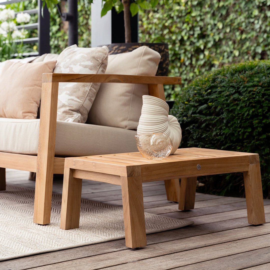 teak bijzettafel buiten