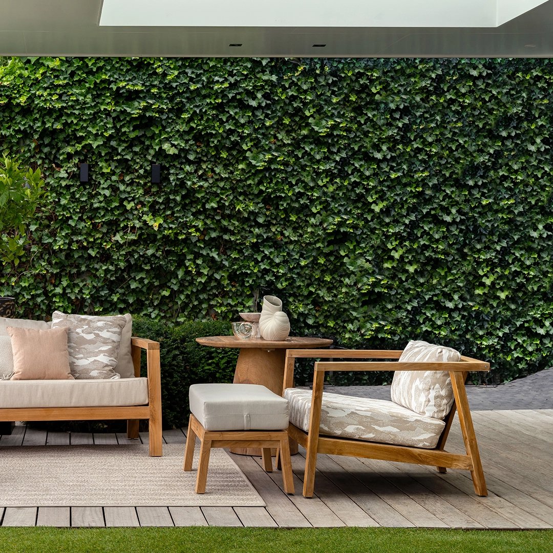 houten voetenbank tuin