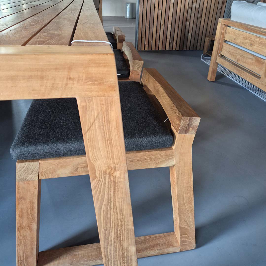 tuinmeubelen outlet