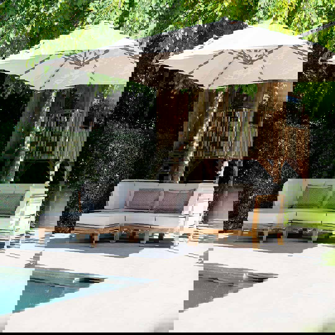 design loungeset aan zwembad KOEN