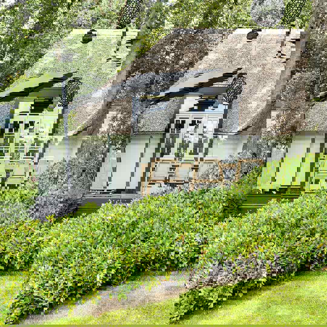 design zweefparasol op wielen