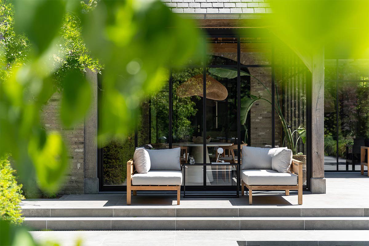 luxe-daybed-buiten-&MOSS-project