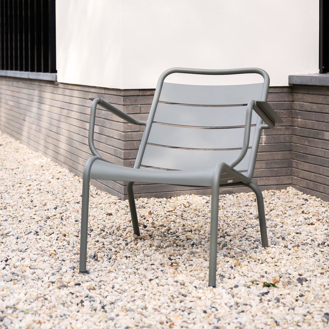 fermob loungestoel aluminium