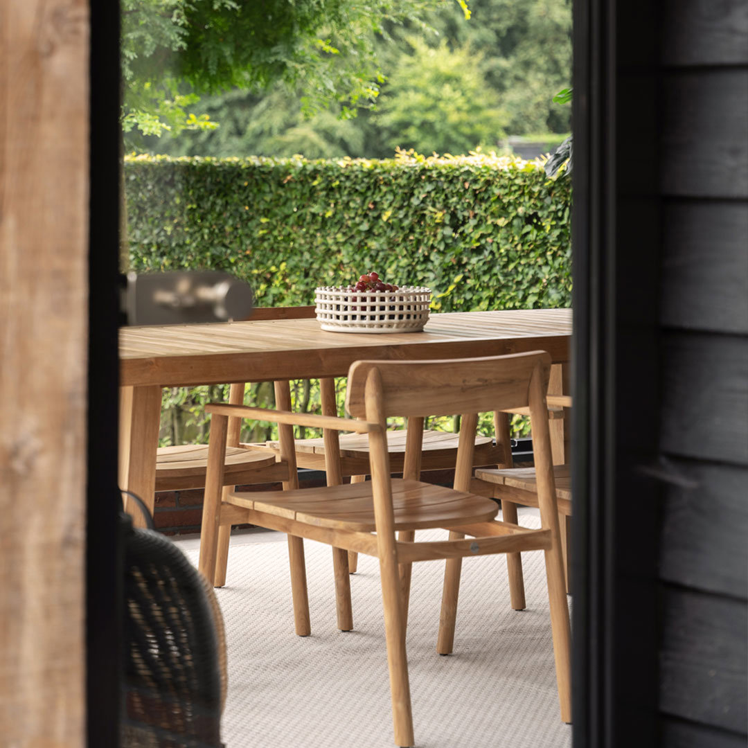 teak houten stoelen buiten