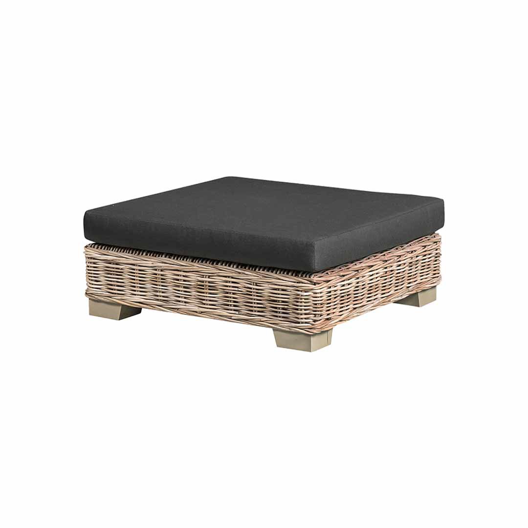 rotan hocker buiten EVI