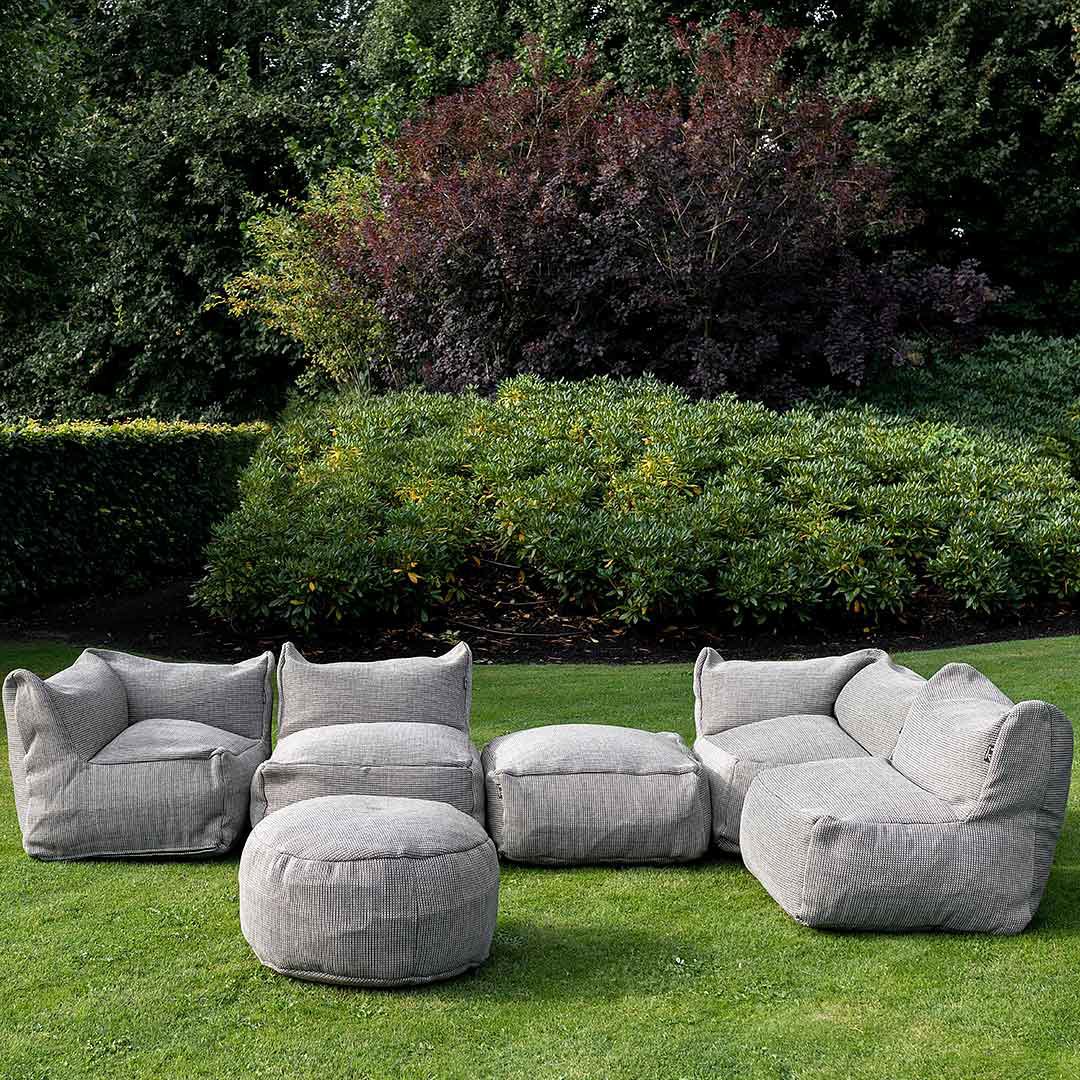 moderne zitzak outdoor lounge