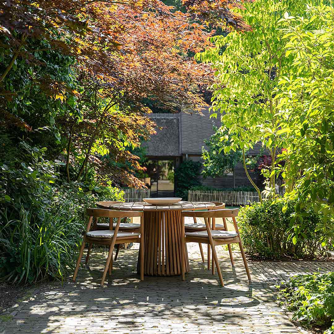 ronde tuintafel met 4 stoelen